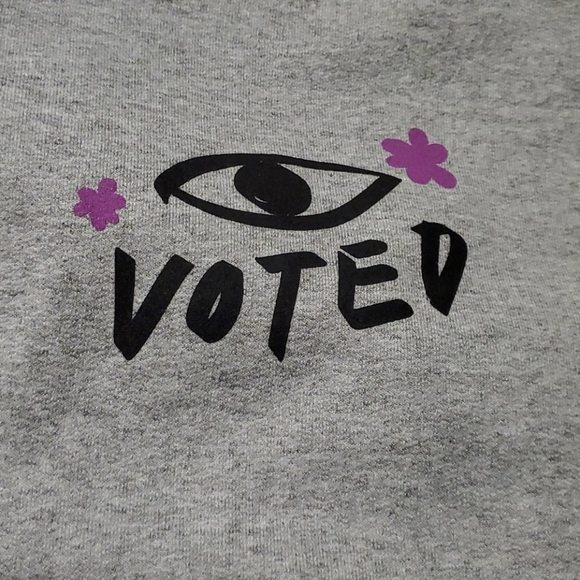 B.P Sweater - Picture 4 of 5